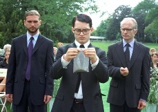 The cast of EVERYTHING IS ILLUMINATED