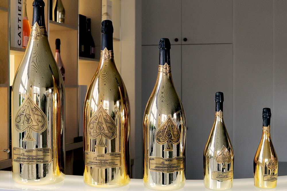 Sparkling: The Story of Champagne