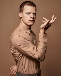 Lucas Hedges